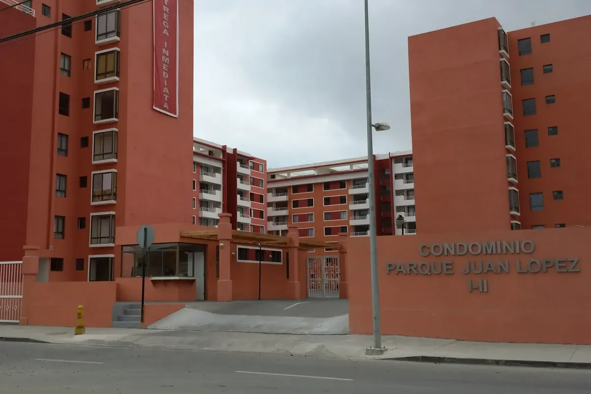 SE ARRIENDA DEPARTAMENTO EN CONDOMINIO PARQUE JUAN LOPE